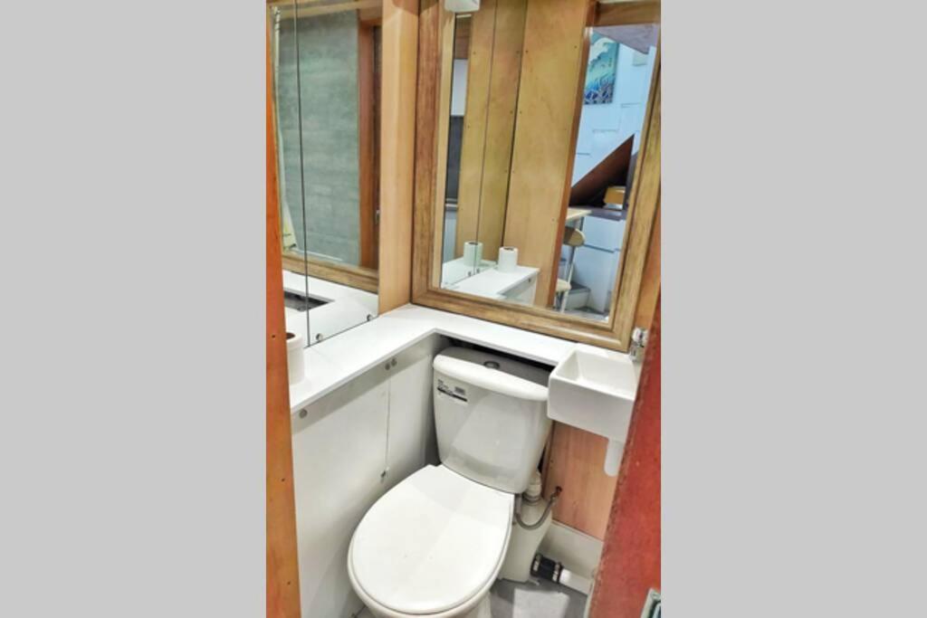 ボーンマスCute & Cosy Loft-Style Studio Close To Beachアパートメント エクステリア 写真